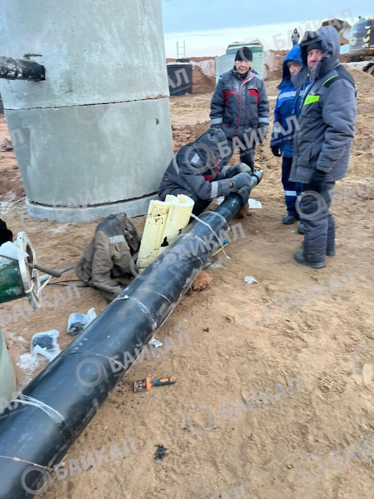 Монтаж трубопровода у КНС